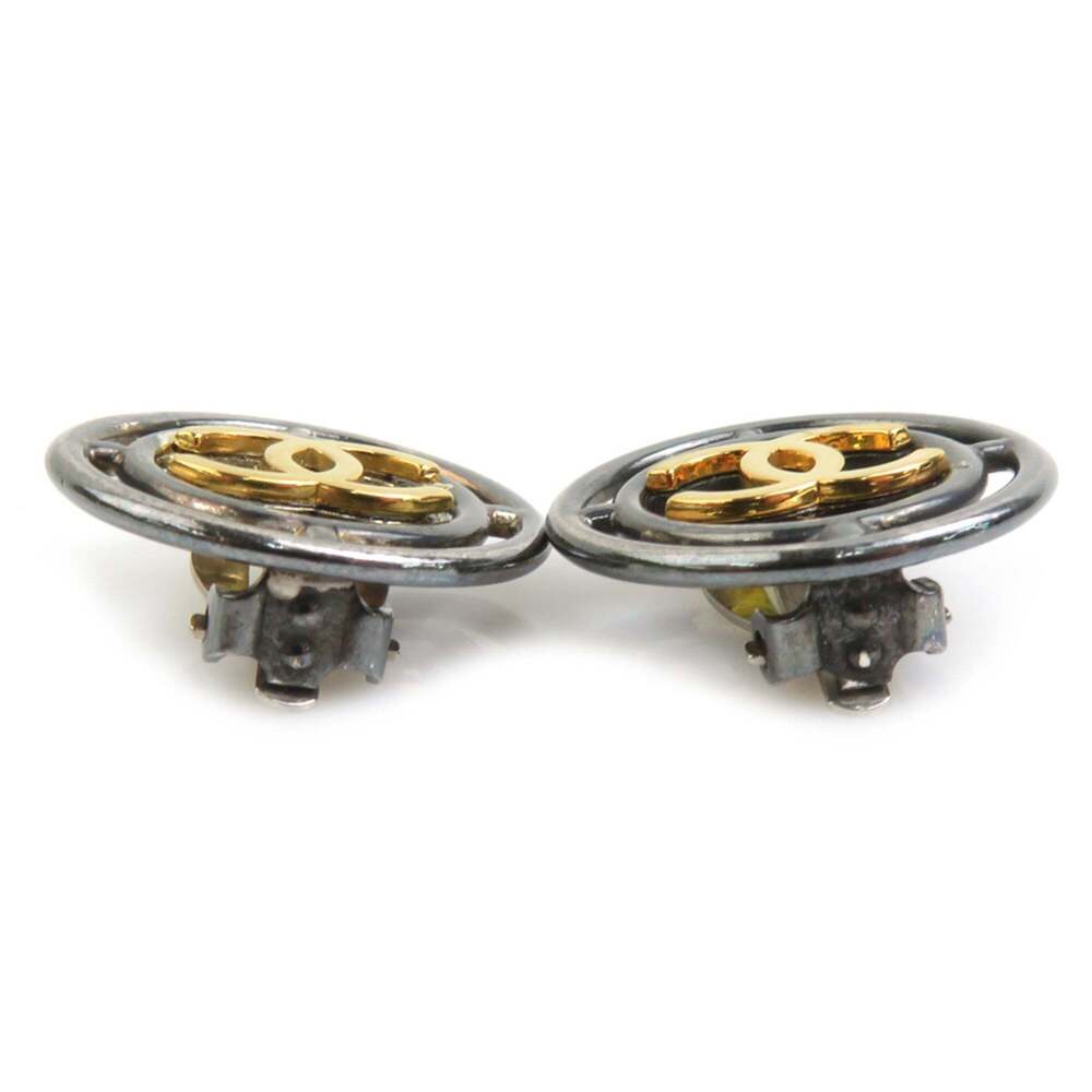 CHANEL Authentic Gold Logo Earrings - Picture 3 of 8